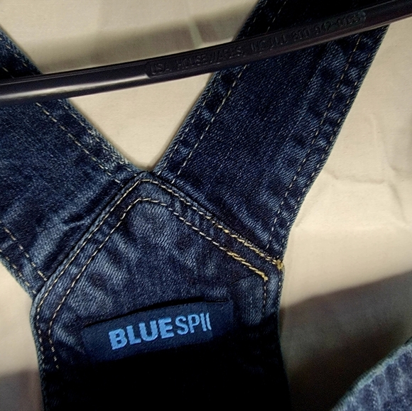 Jumpsuit - Picture 4 of 12